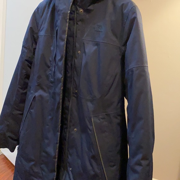 The North Face Far Northern Waterproof Parka - Picture 4 of 10